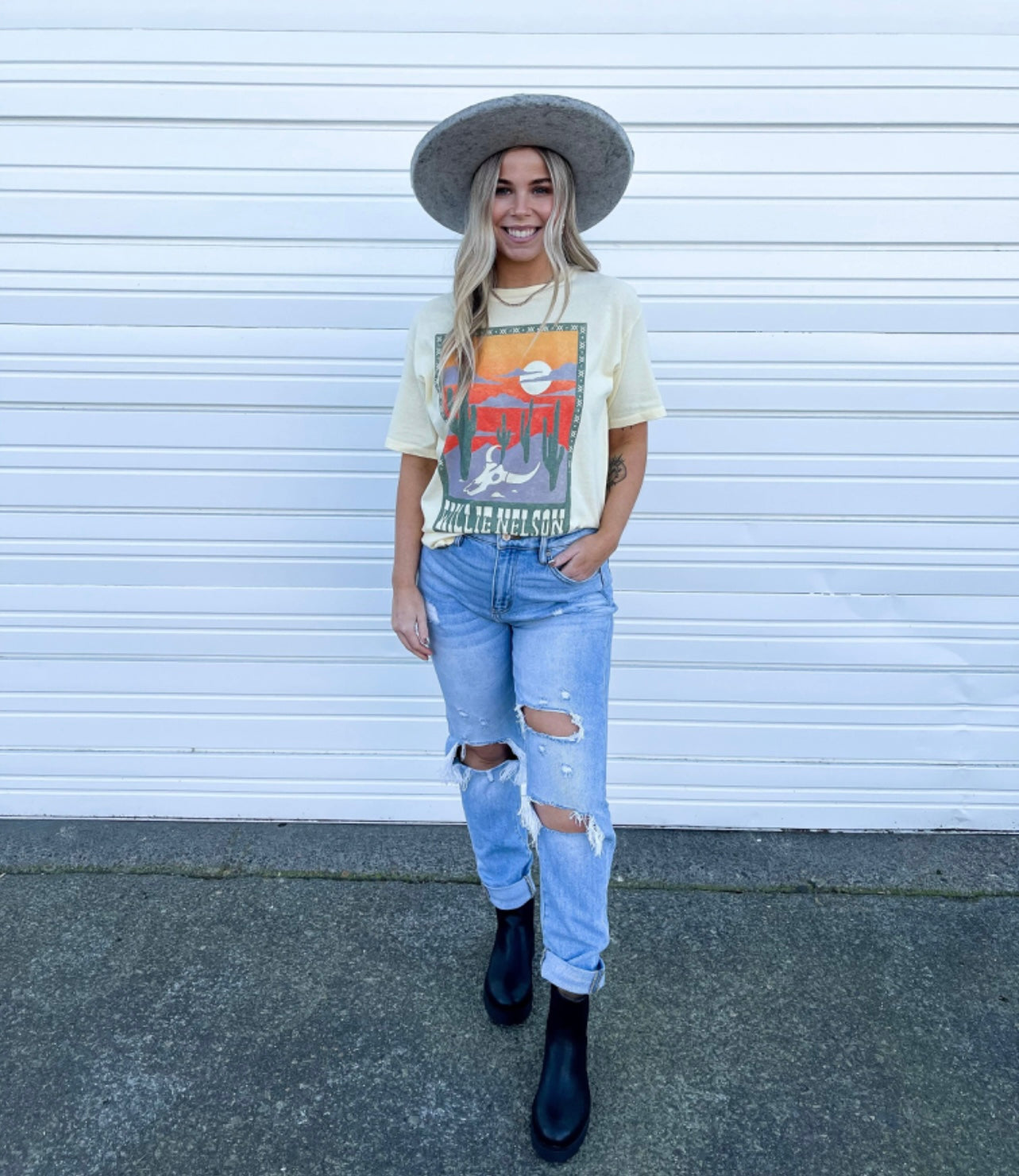 DAYDREAMER Oversize WILLE NELSON Austin Texas Weekend Tee Top