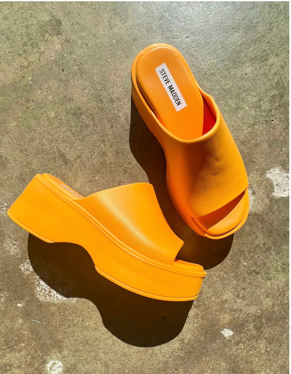 STEVE MADDEN Jelly SLINKY-J Slide Sandals