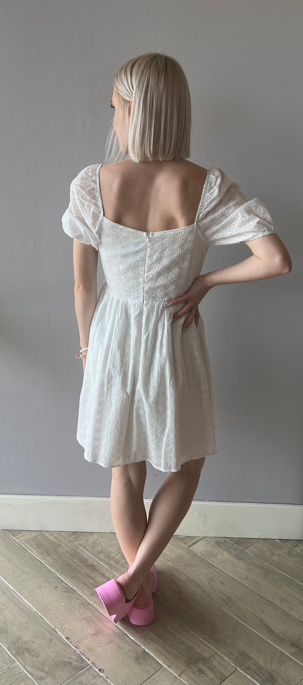 FIJI Crochet Front PuffSleeves Dress