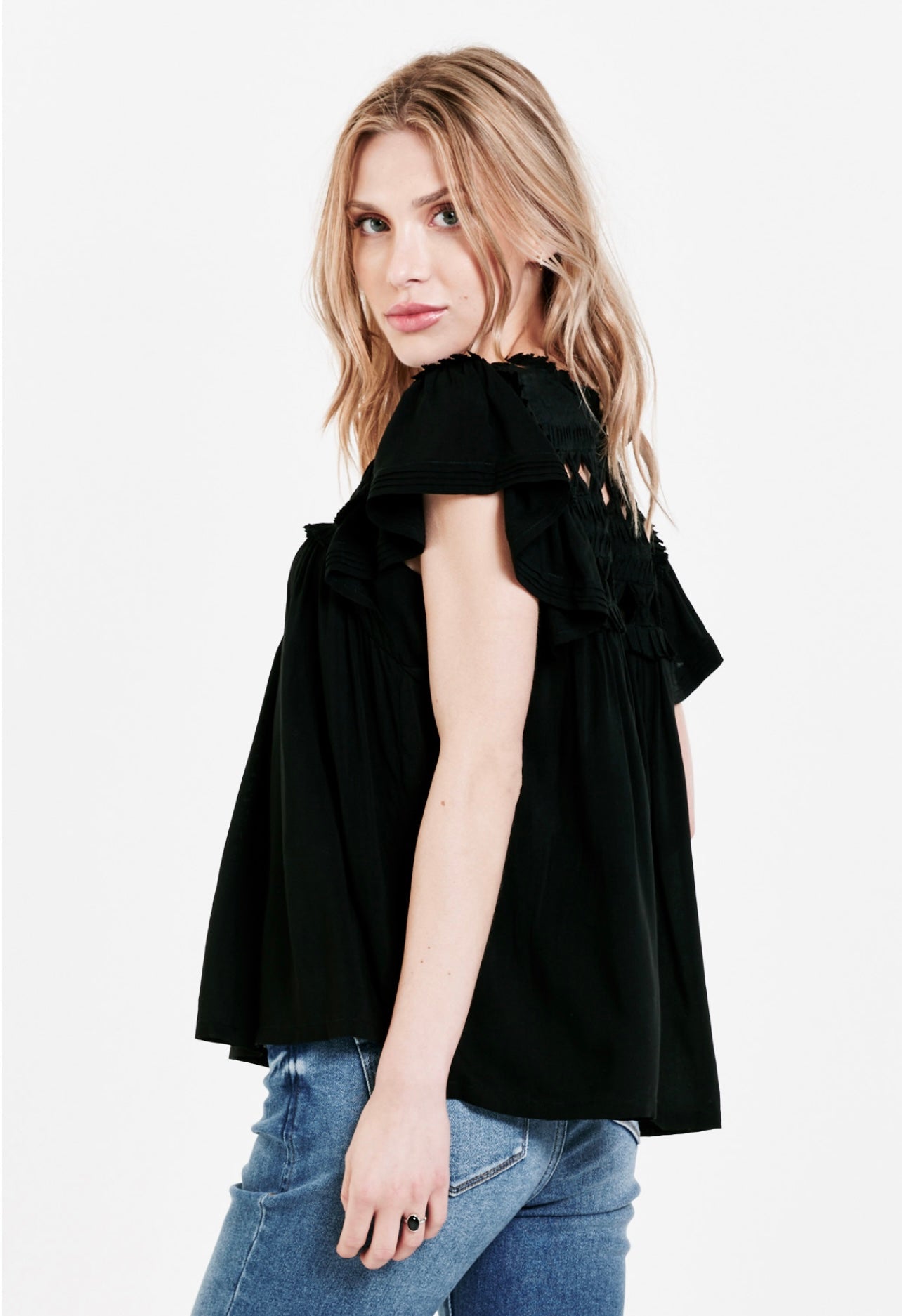 *DEAR JOHN Flutter~Sleeve KEZIA Cut~Out Top