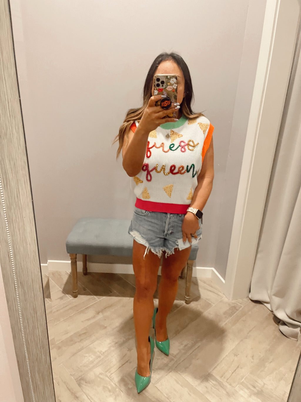 QUEEN OF SPARKLES Sequin QUESO QUEEN Sweater Vest Knit Top