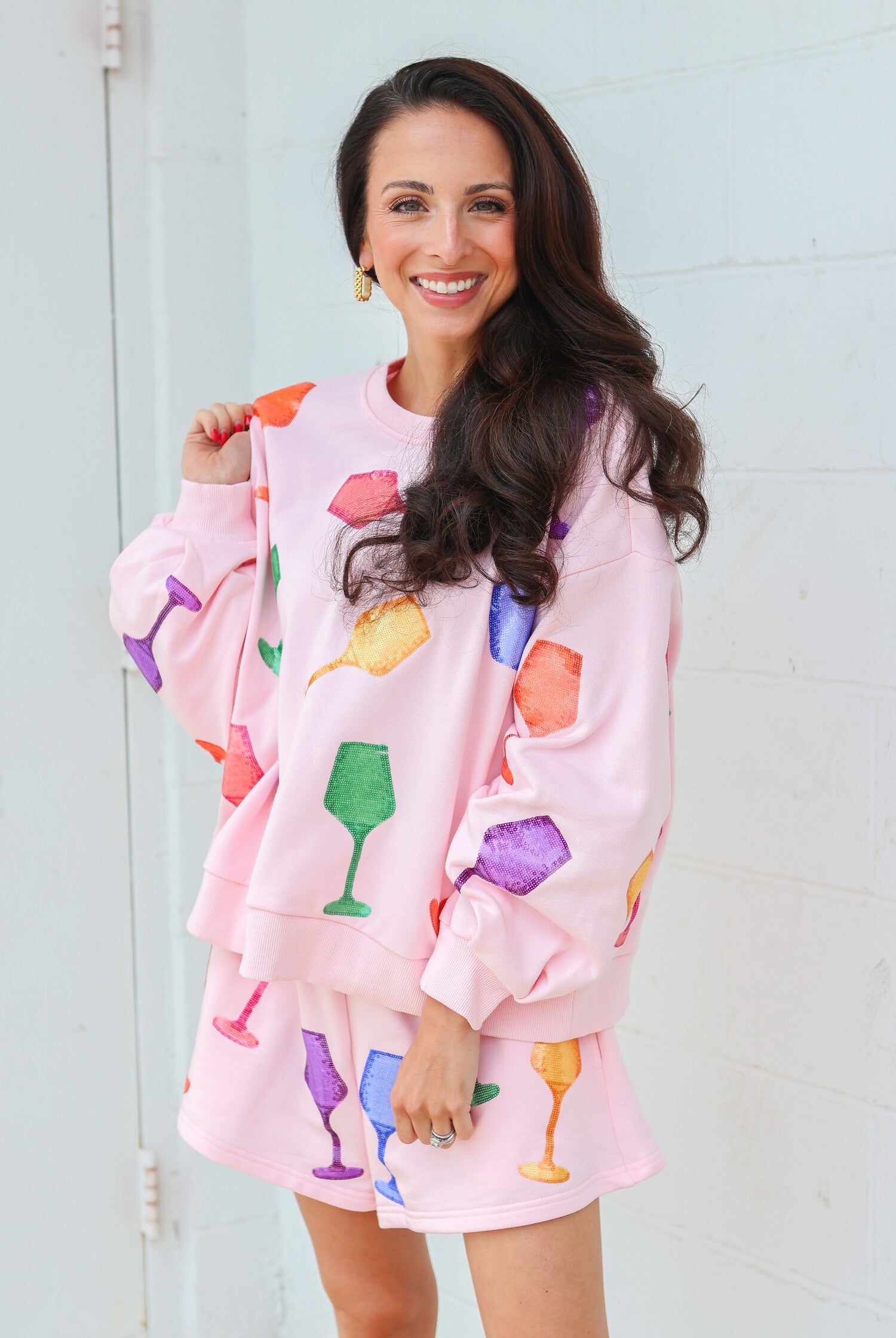 QUEEN OF SPARKLES Sequin WINE GLASS Short