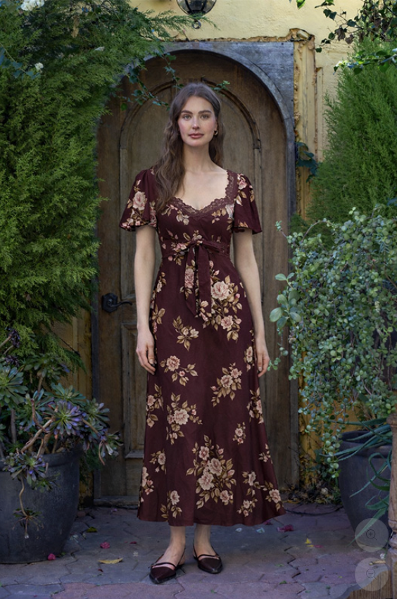 Moon River Sweetheart Lace Waist Tiered Floral Midi Dress