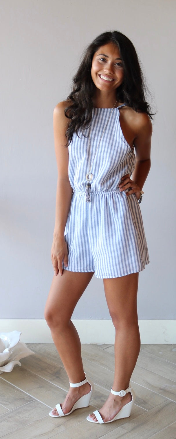 Listicle SWEET SPOT Stripe HalterNeck Short Romper