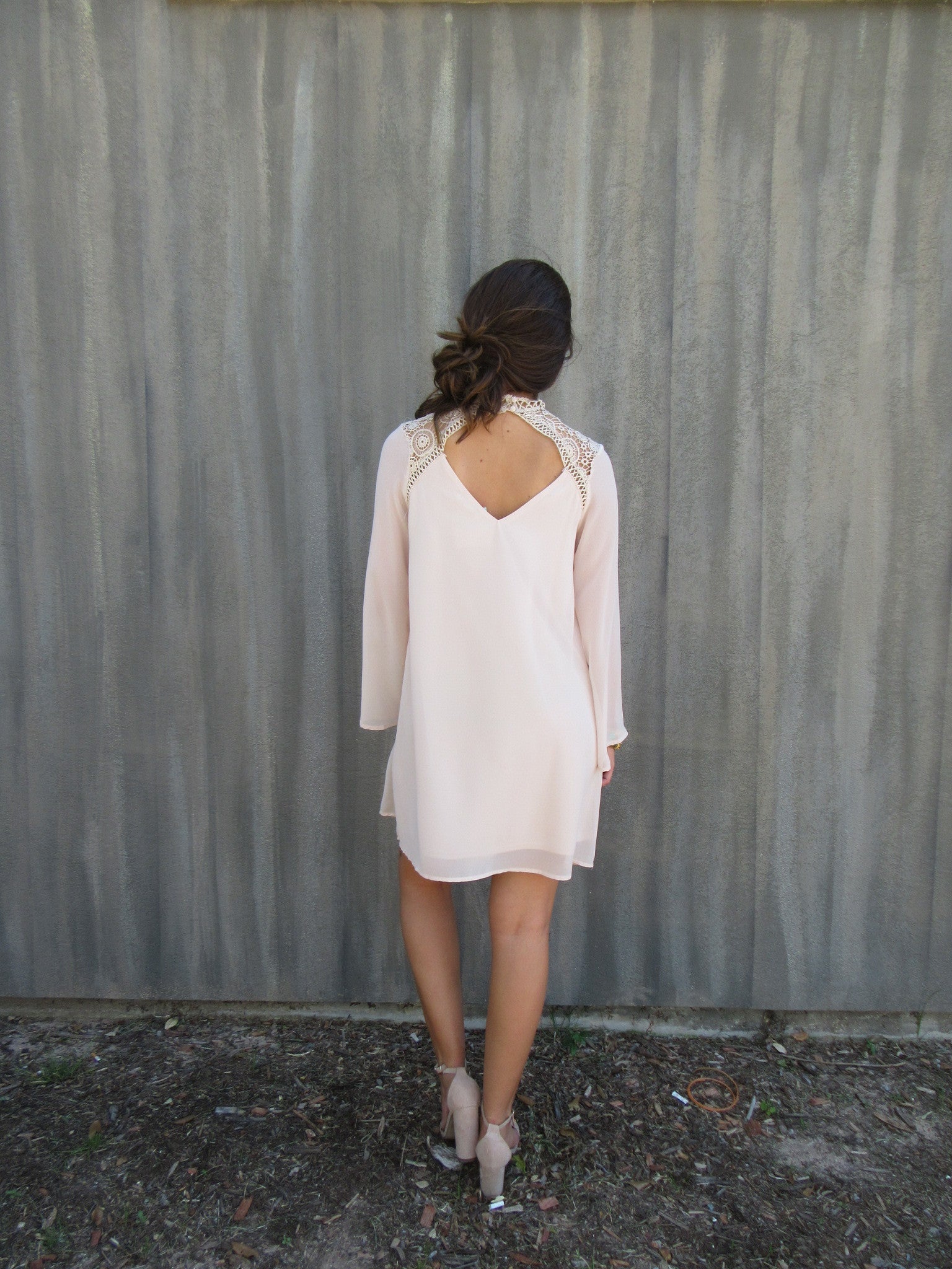 BENEDICTION Lace Contrast BellSleeve Chiffon Sheath Dress