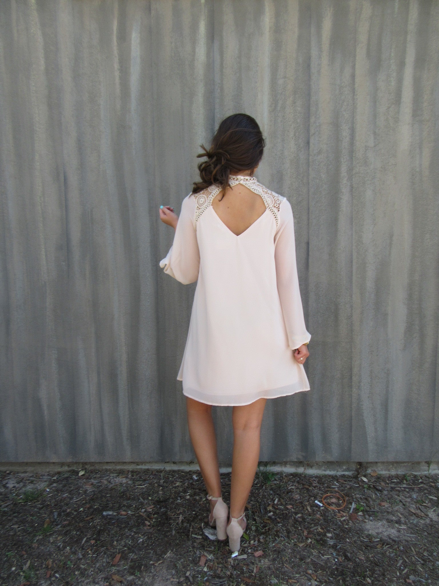 BENEDICTION Lace Contrast BellSleeve Chiffon Sheath Dress