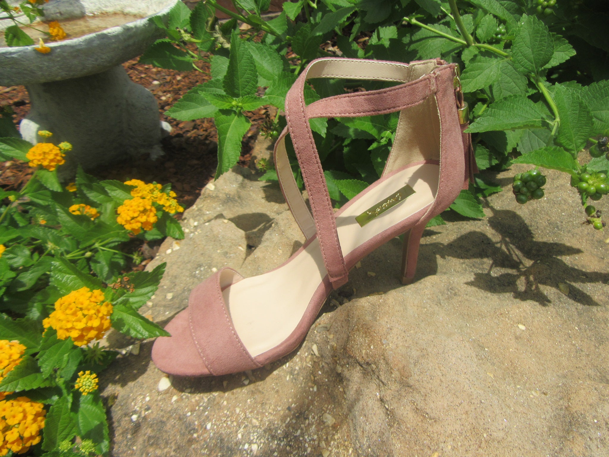 Mauve NOCTIS Crossover Strap KittenHeel Sandal Shoe