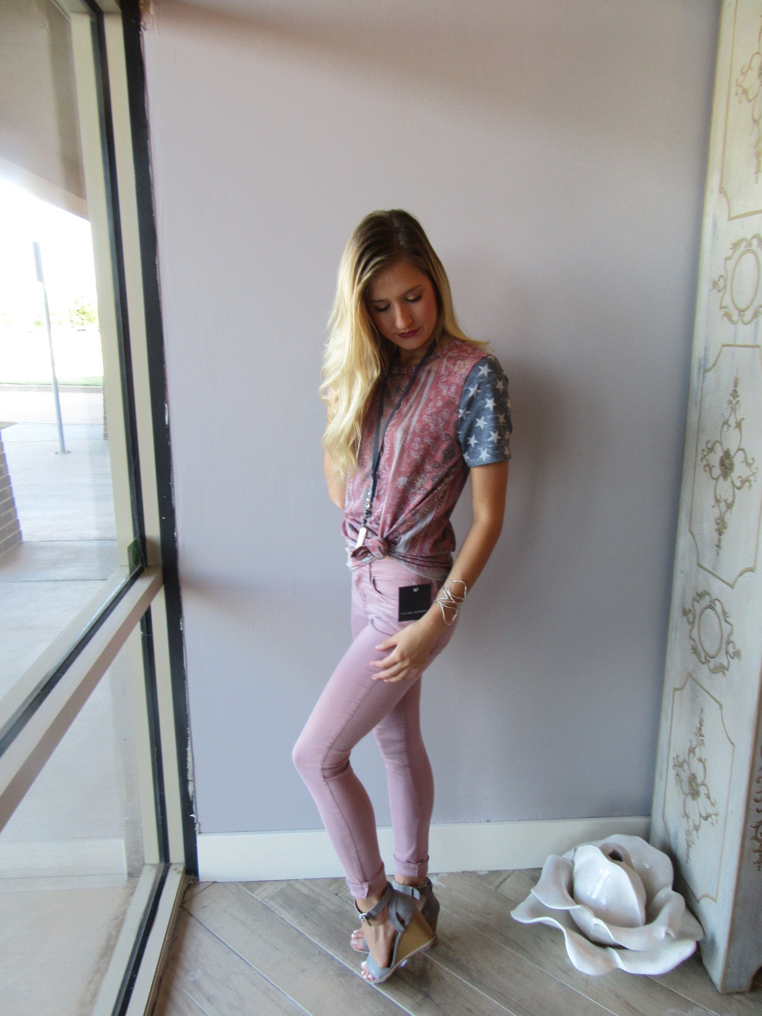 PATRIOT Vintage PatchFlag Print ScoopHem Tee Top