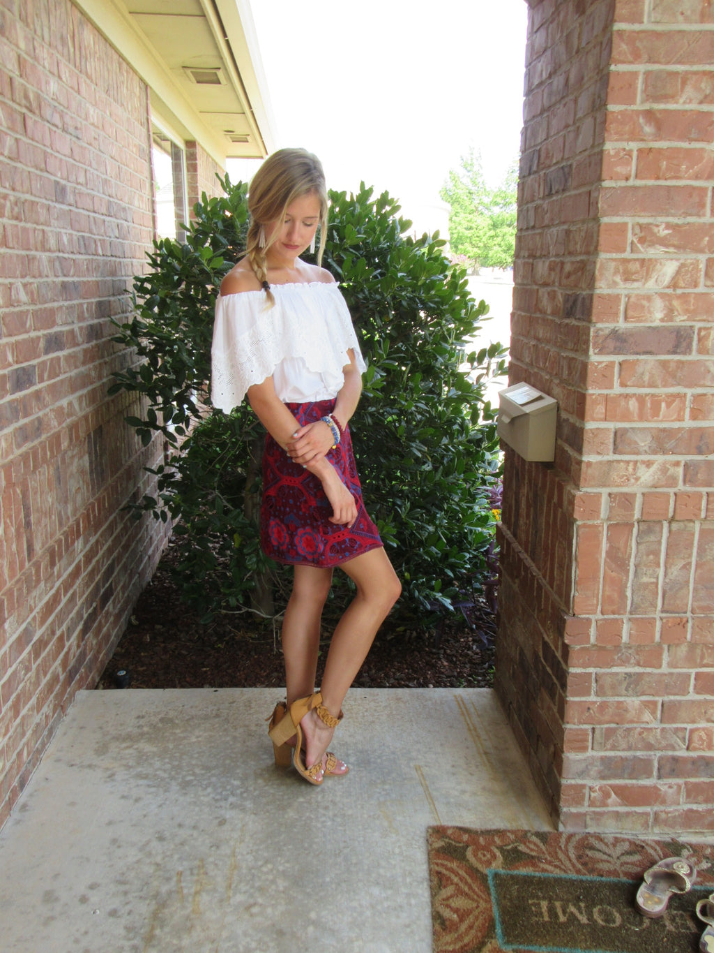 LENOX Embroidered Floral Pencil Skirt