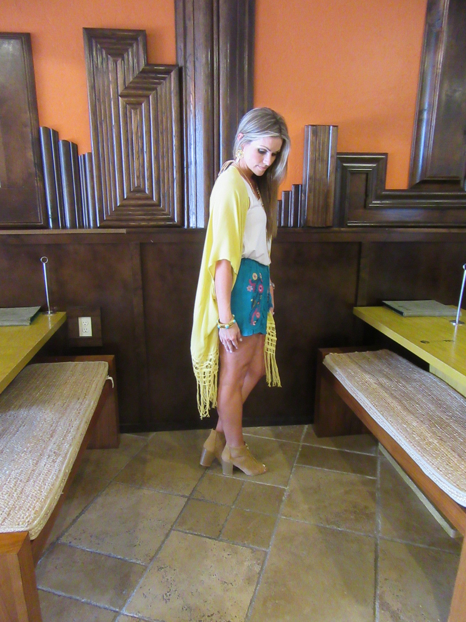 LOVE FERN Embroidered Floral Ruffle Shorts