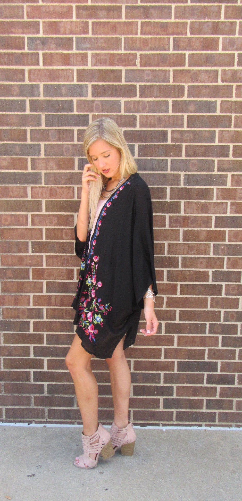 BRIGHT SIDE Embroidered Floral Kimono Cardigan