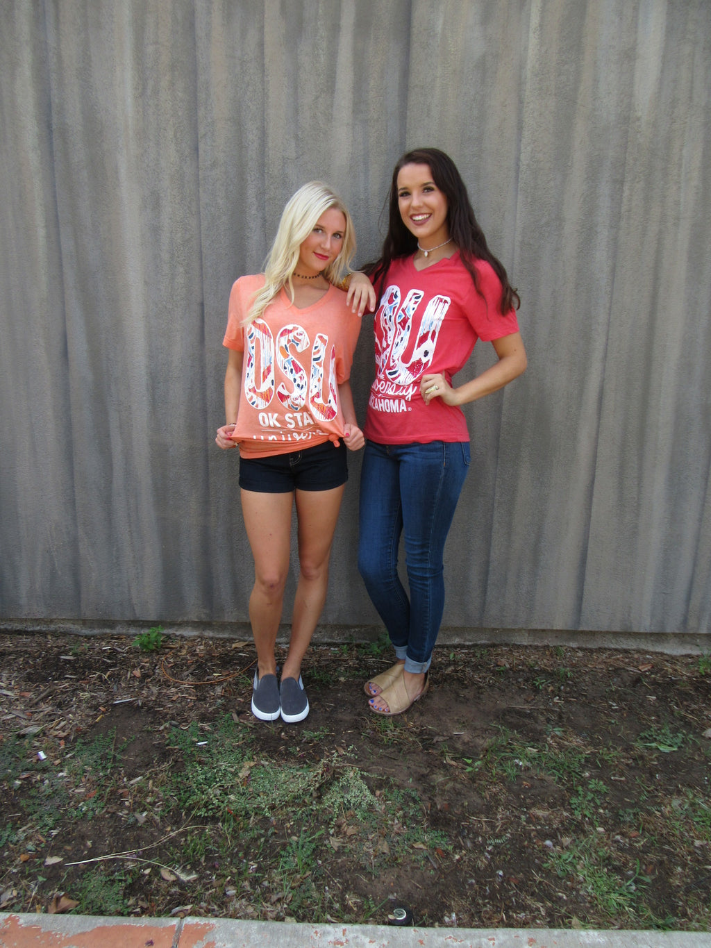 CALAMITY JANE TriBlend BALI IKAT Logo V-Neck Tee Top