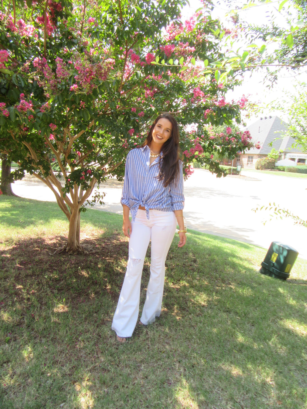 SCHOOL TIES Stripe Tie Bottom Button Down Top