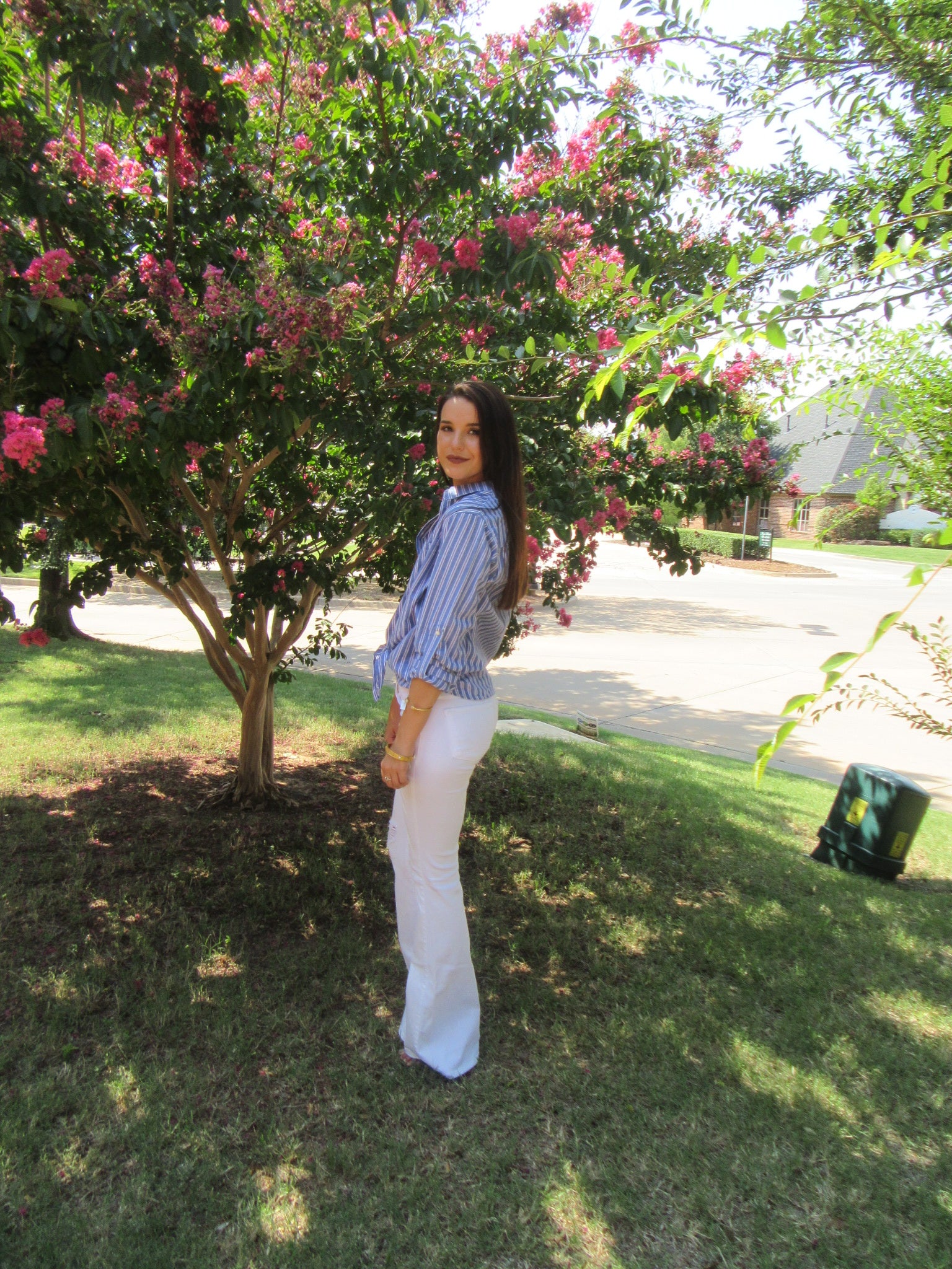 SCHOOL TIES Stripe Tie Bottom Button Down Top