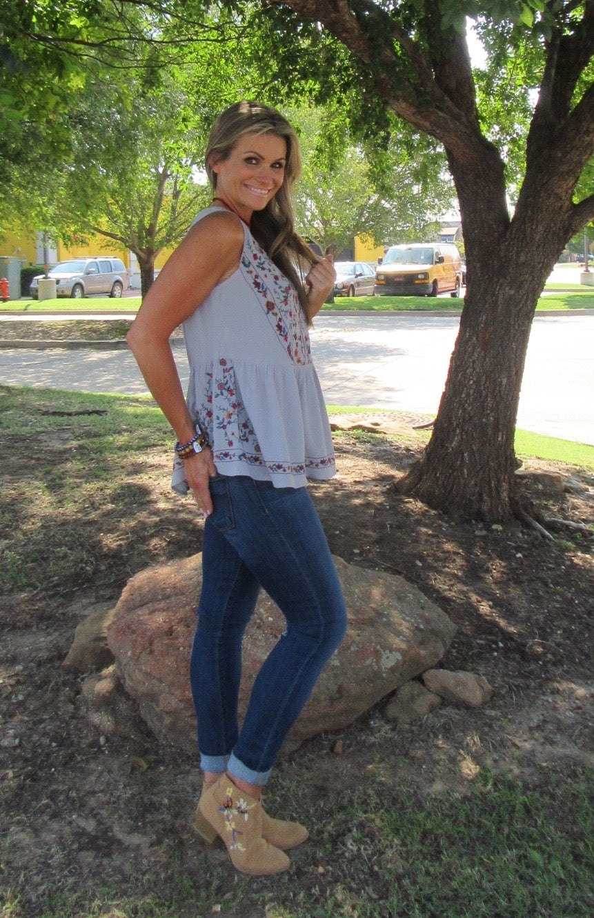 ALYSSUM Floral Embroidered Babydoll Tank Top