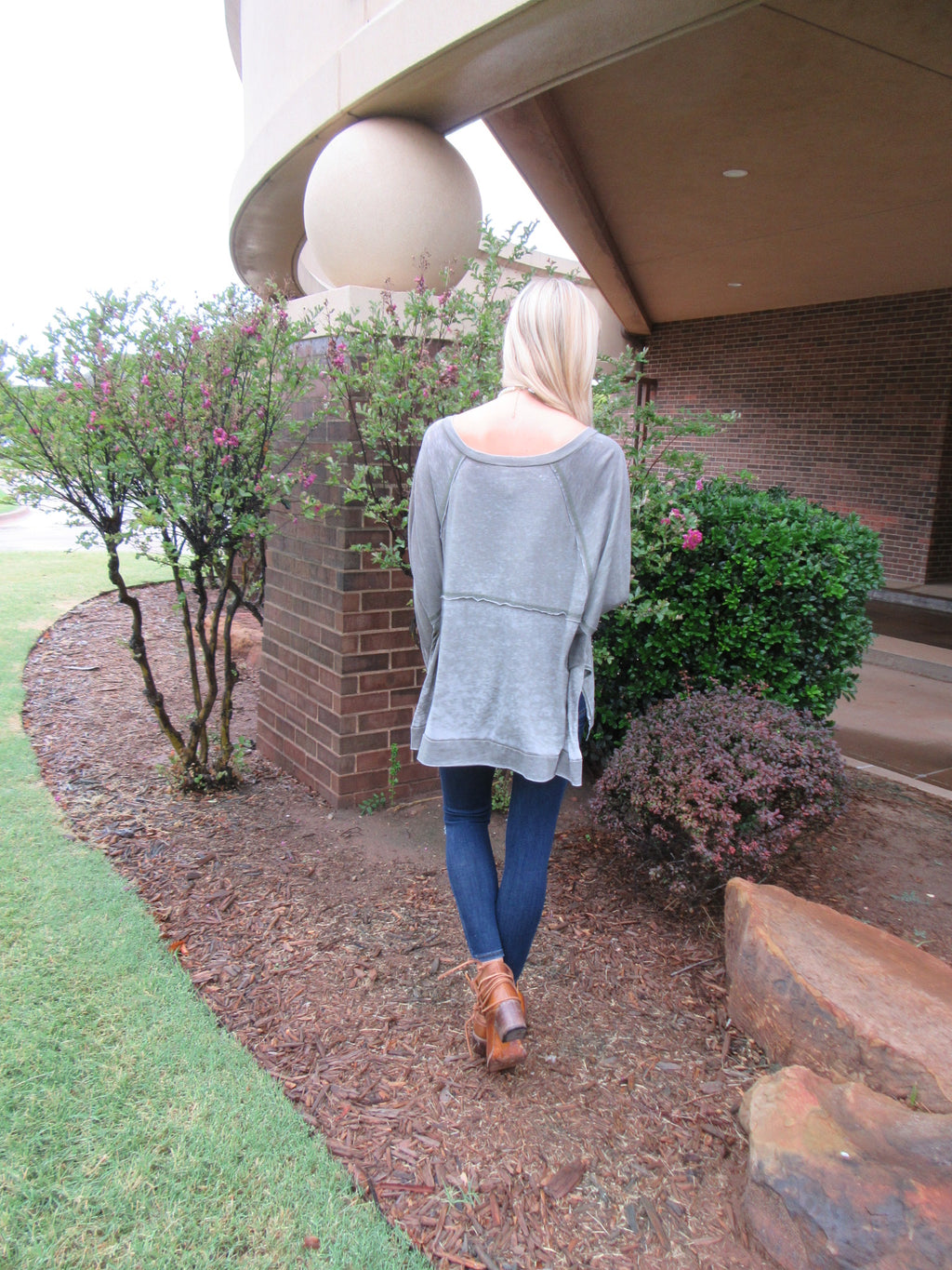 SLEEPY HOLLOW Burnout Jersey DolmanSleeve SideSlit Top