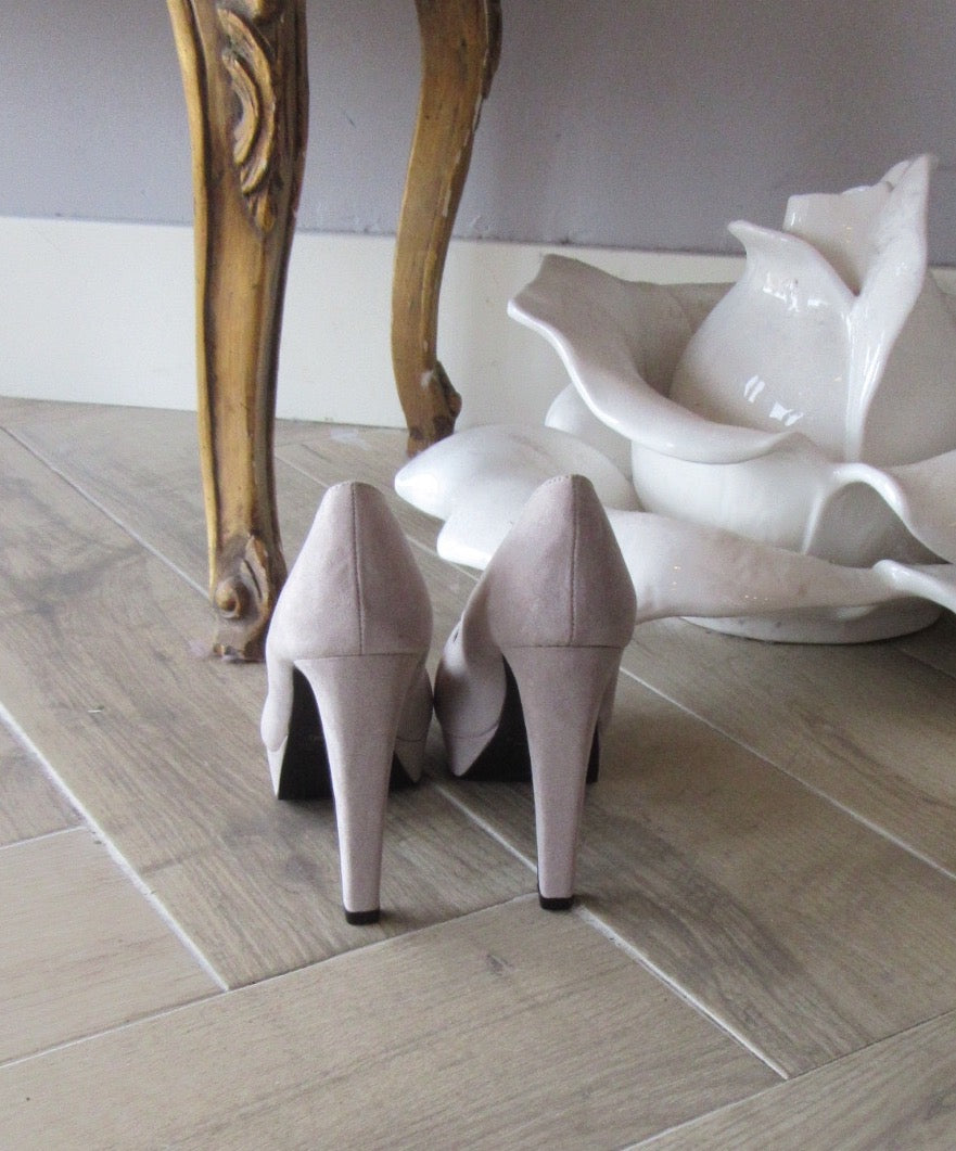 JESSICA Platform RoundToe Pumps Shoes