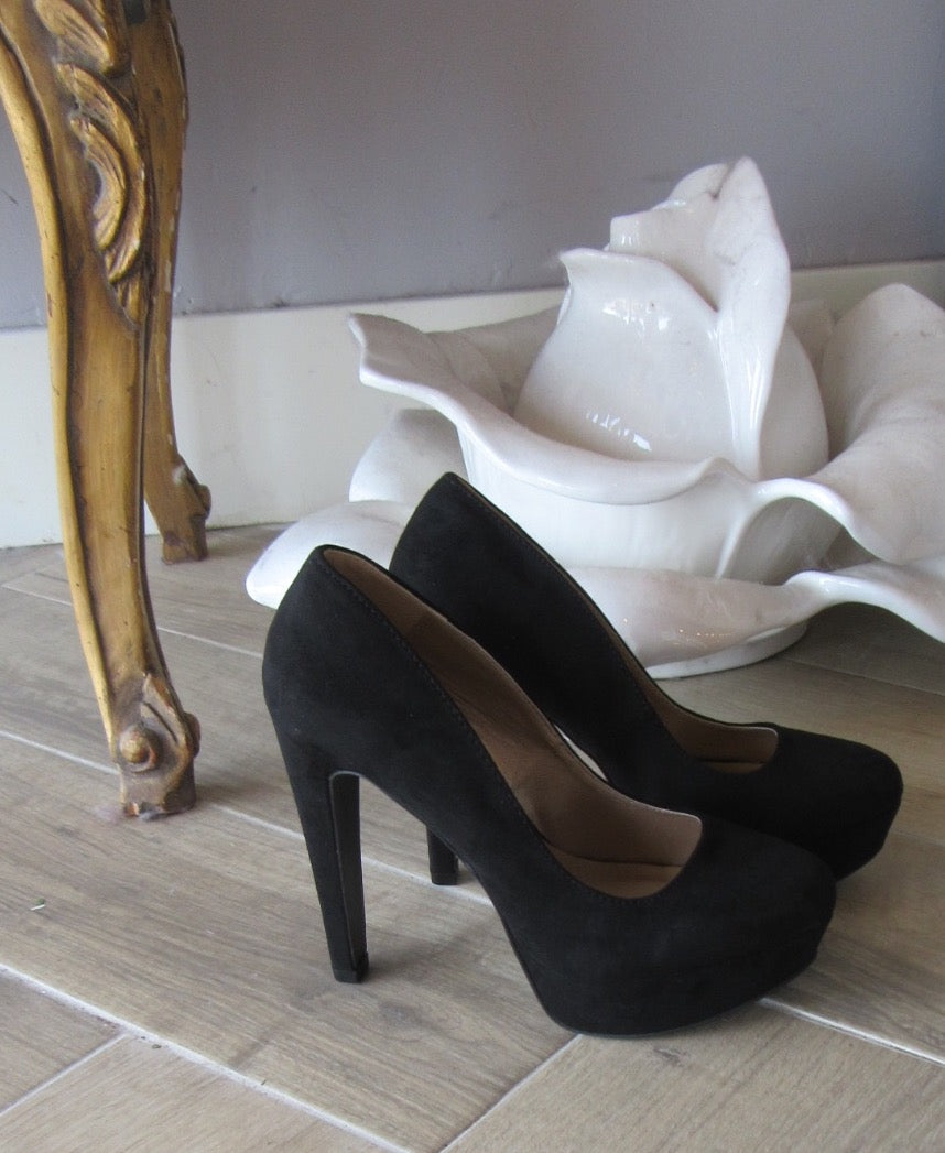 JESSICA Platform RoundToe Pumps Shoes