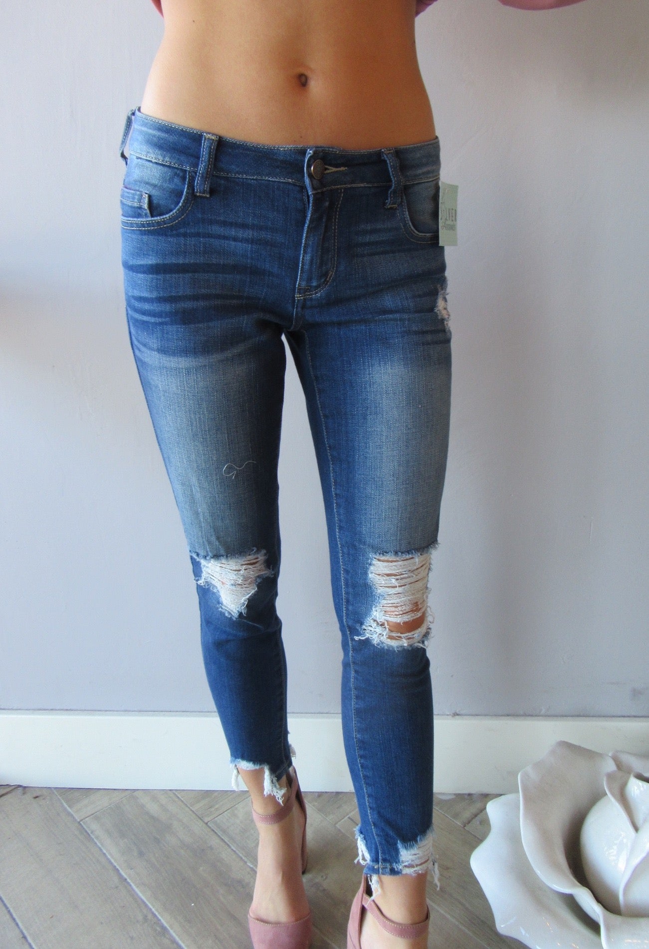 CITY LIFE Midrise Open Destructed Ankle Skinny Jean