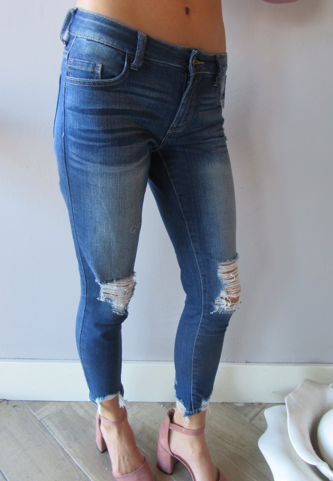 CITY LIFE Midrise Open Destructed Ankle Skinny Jean