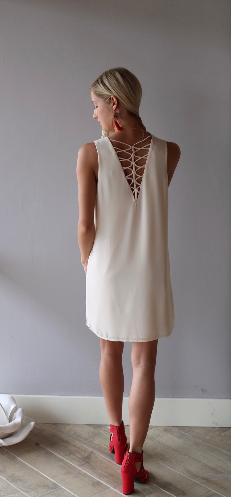 Naked Zebra GUARDIAN StrappyBack V-Neck Chiffon Shift Dress