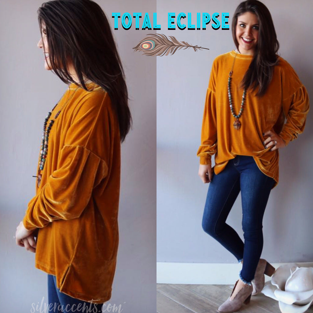 TOTAL ECLIPSE Velvet DropShoulder LongLeeve CrewNeck Top