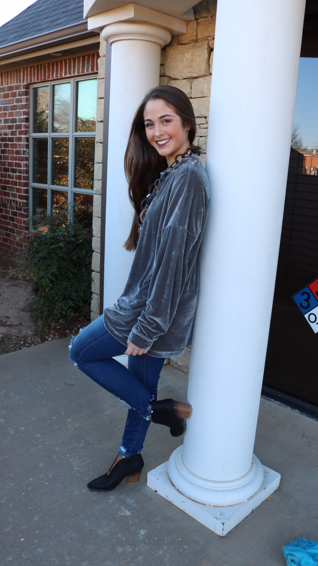 TOTAL ECLIPSE Velvet DropShoulder LongLeeve CrewNeck Top