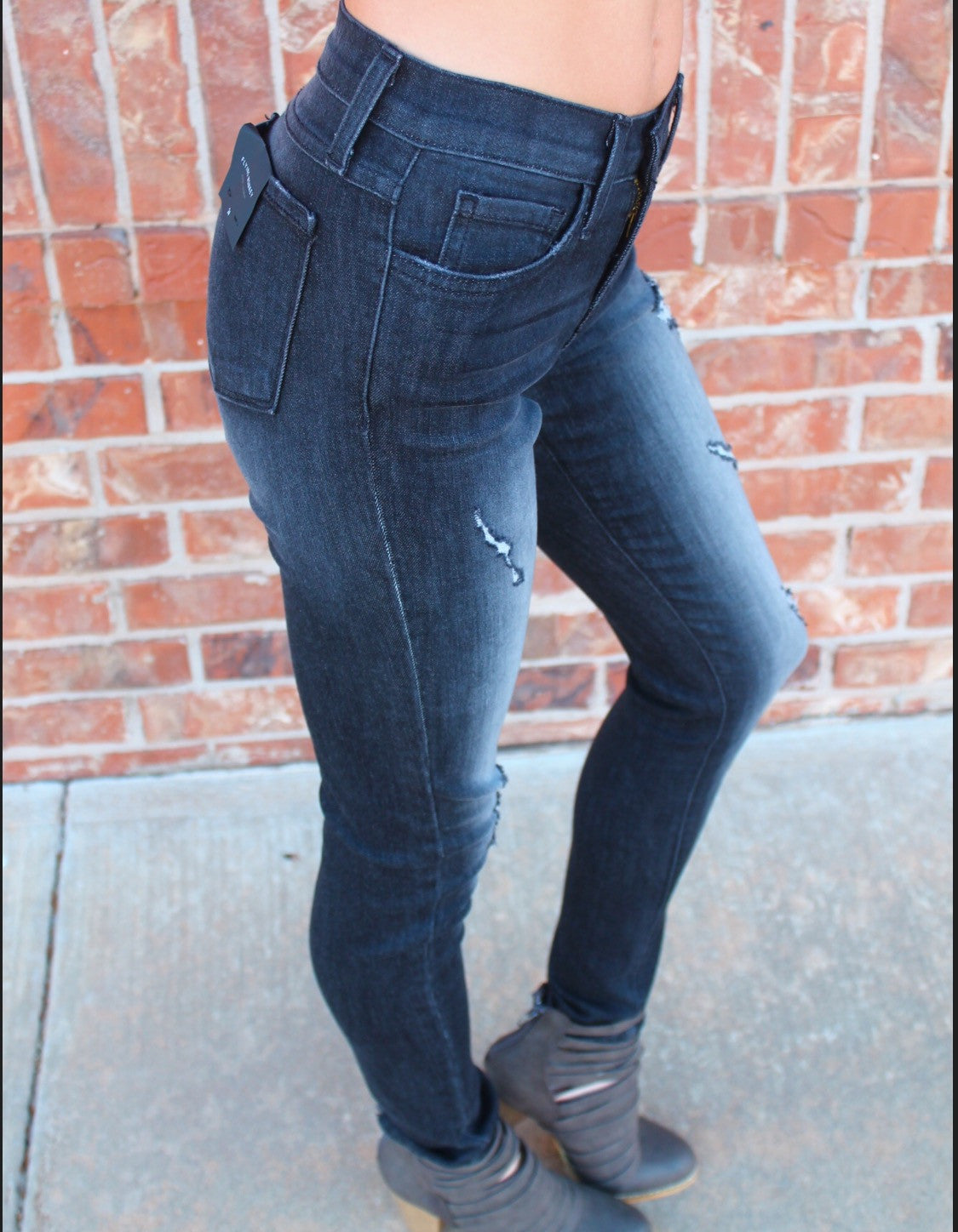 FLYING MONKEY Distressed BLACK CROW Midrise Skinny Jean