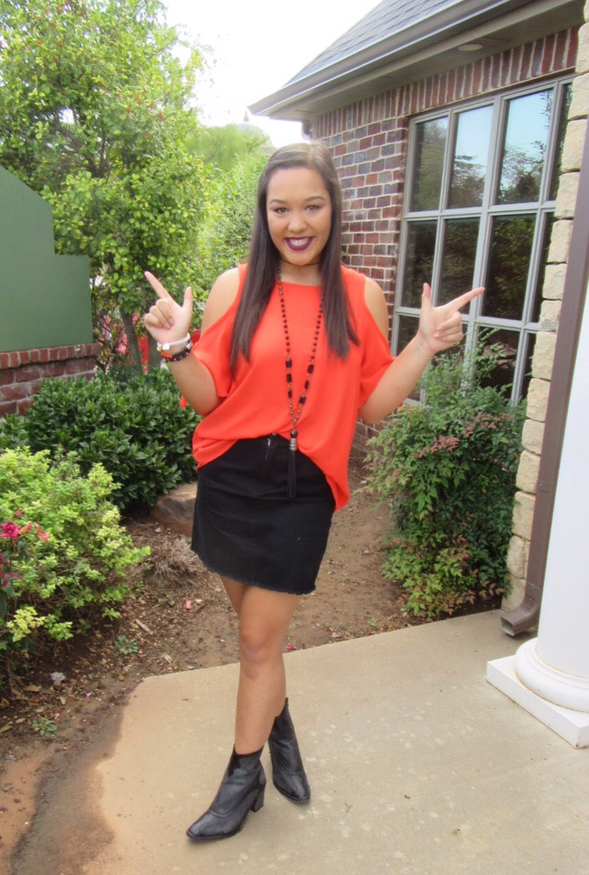 RIVALRY ColdShoulder TieSleeve Woven Top