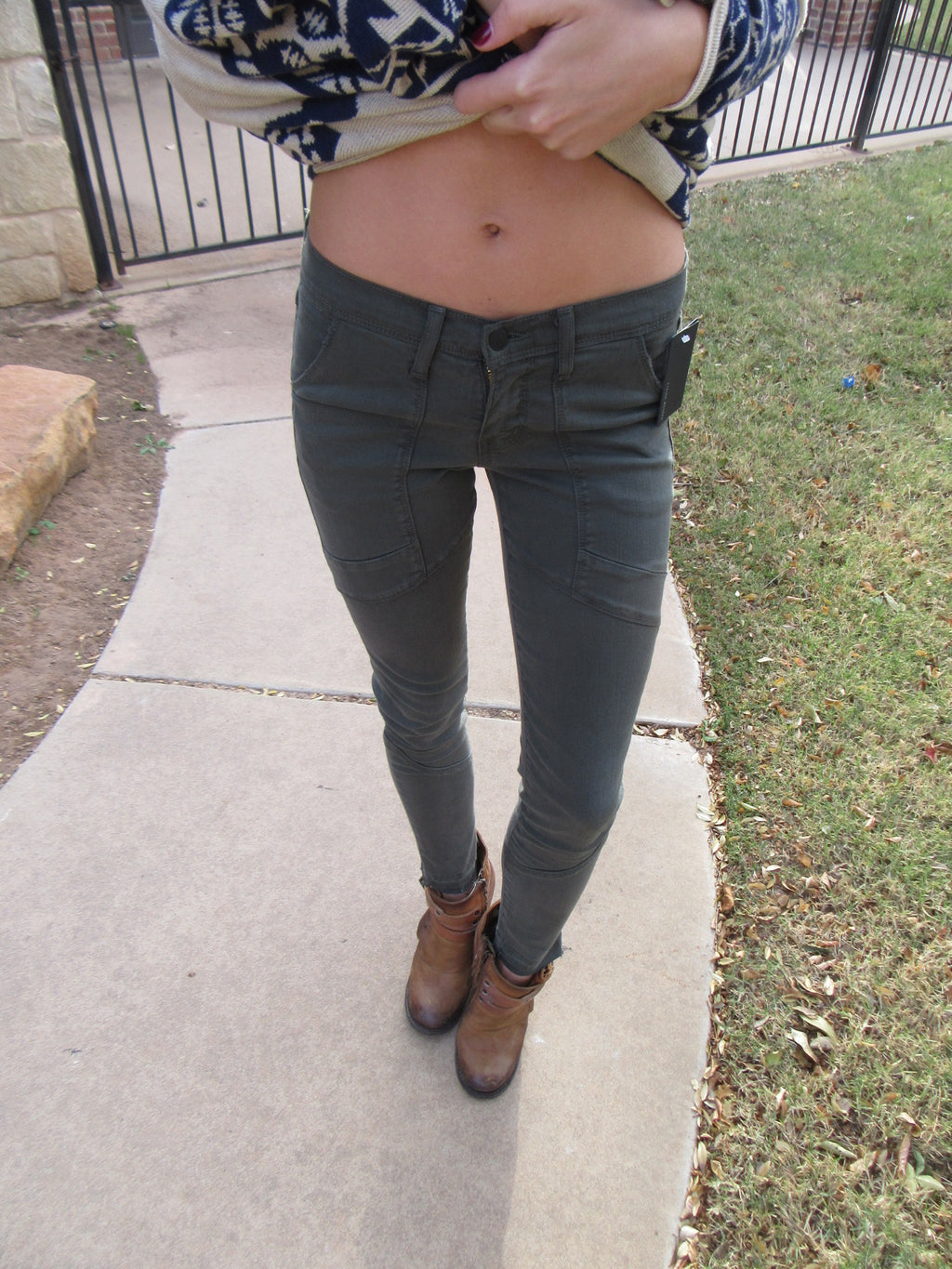 FLYING MONKEY Utility FOREST GREEN FrayHem Skinny Jean