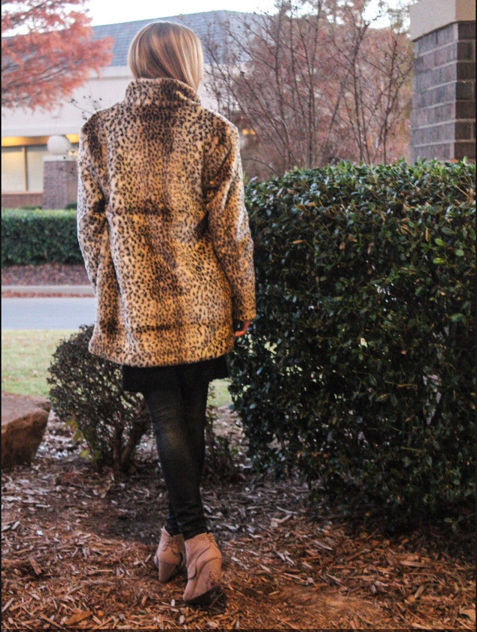 RUNWAY Leopard Faux Fur Jacket Coat Top