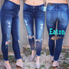 *EATON MidRise Distressed FrayHem Skinny Jean