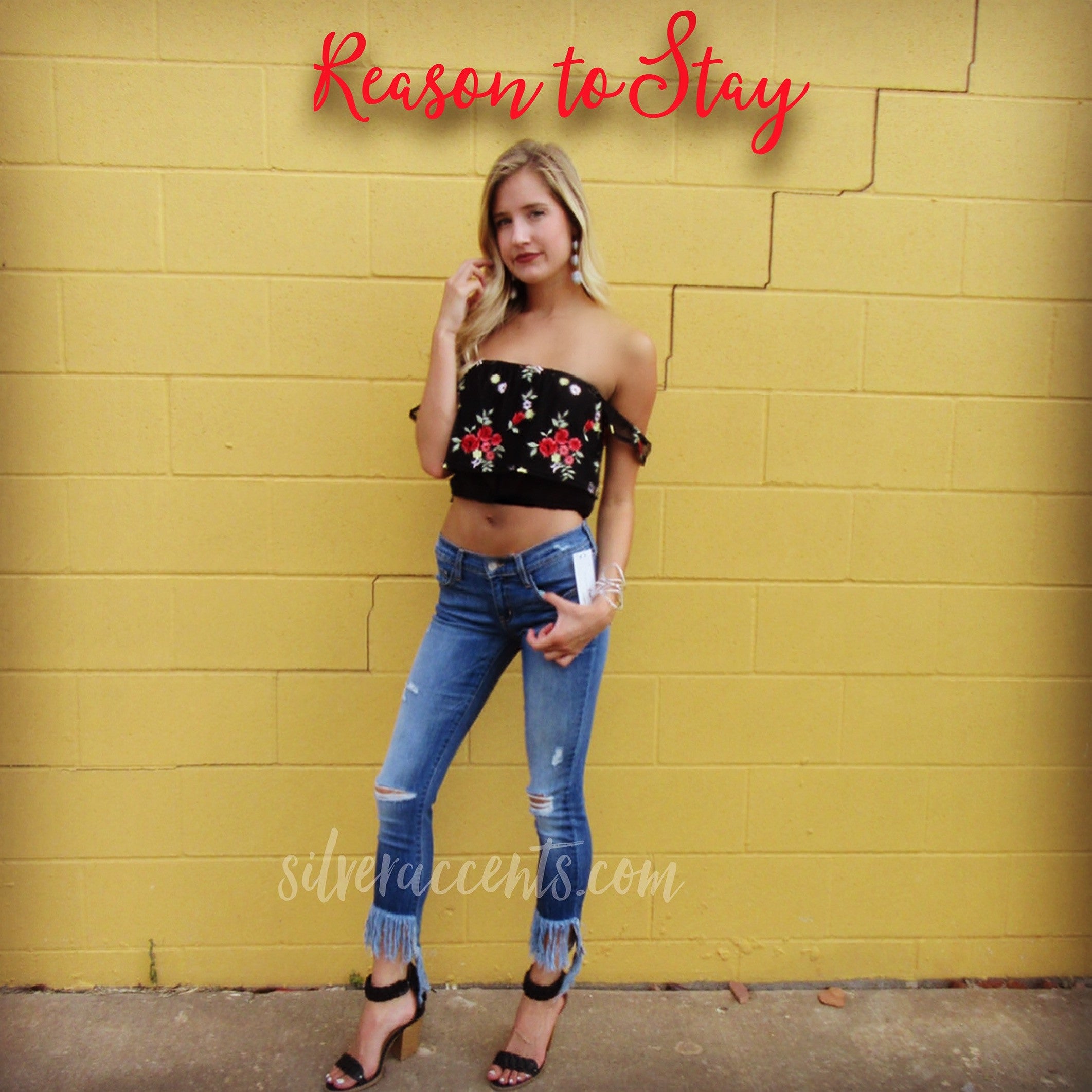 Honey Punch REASON TO STAY Embroidered Floral OffShoulder FlutterSleeve Crop Top