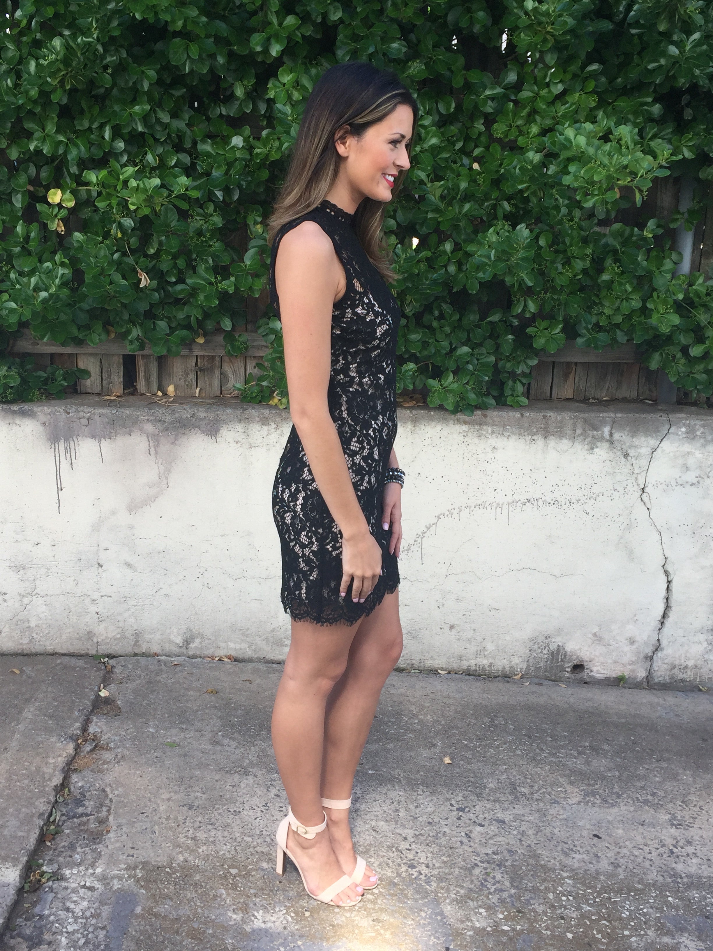 ATHENA Scallop Lace OpenBack BodyCon Dress