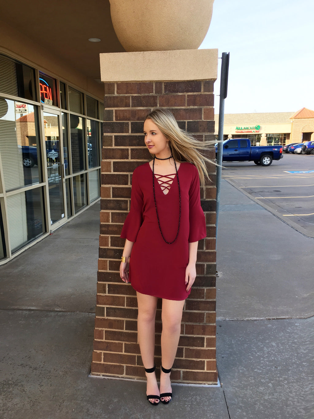 ENDEARING CrossFront Chiffon Sheath Dress