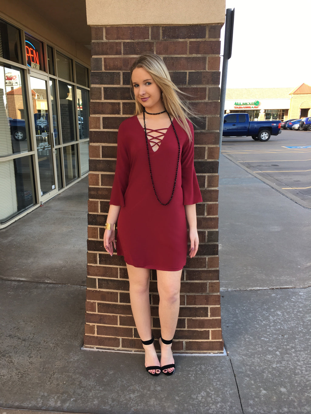 ENDEARING CrossFront Chiffon Sheath Dress