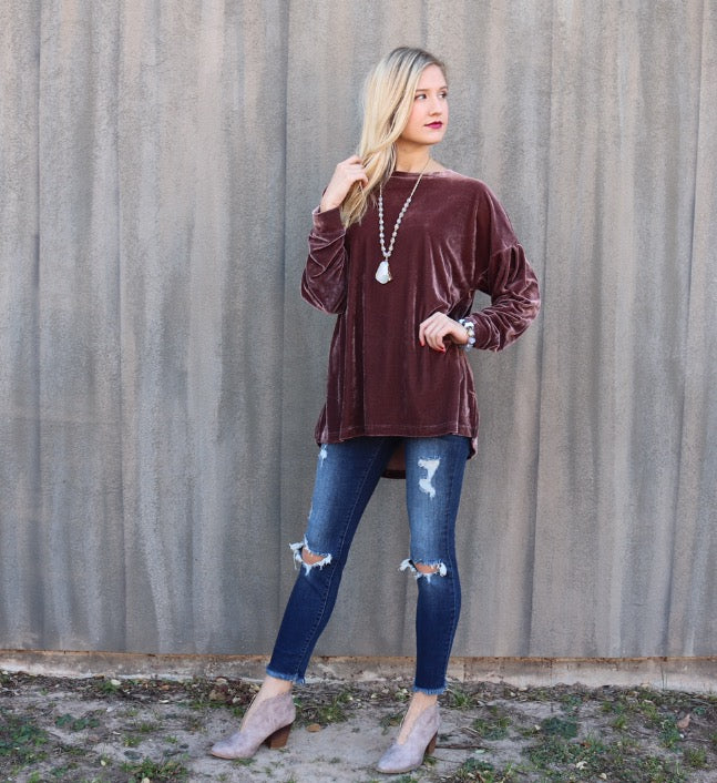 TOTAL ECLIPSE Velvet DropShoulder LongLeeve CrewNeck Top