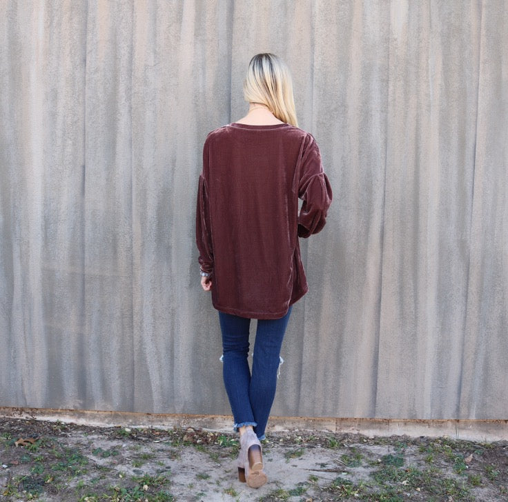 TOTAL ECLIPSE Velvet DropShoulder LongLeeve CrewNeck Top