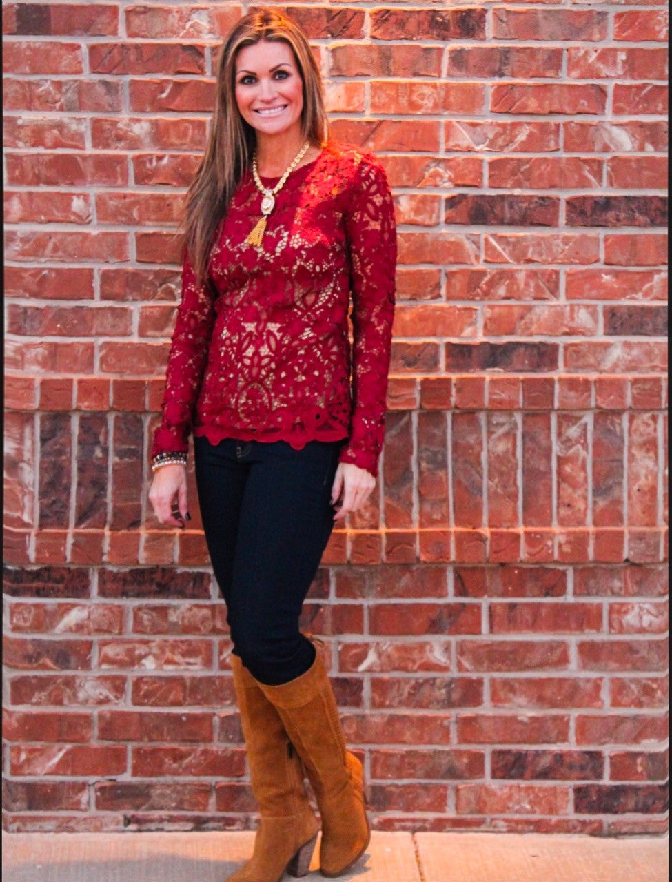 Sangria TRINITY Lace Open Back TieBack Top