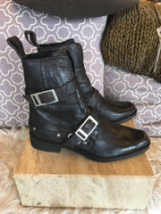 FREE PEOPLE Black OUTSIDERS Moto Boot Shoes