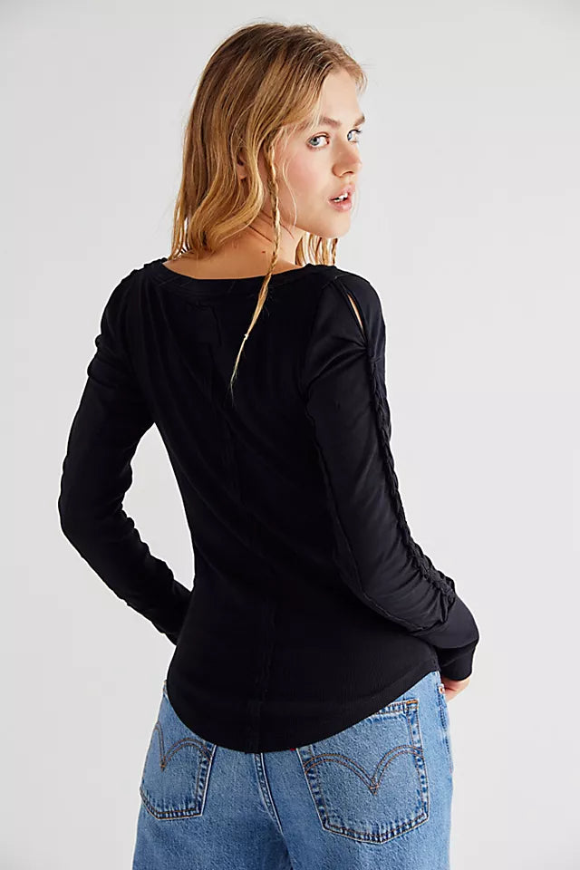 FREE PEOPLE Twisted Sleeve Detail DAISY CHAIN Top