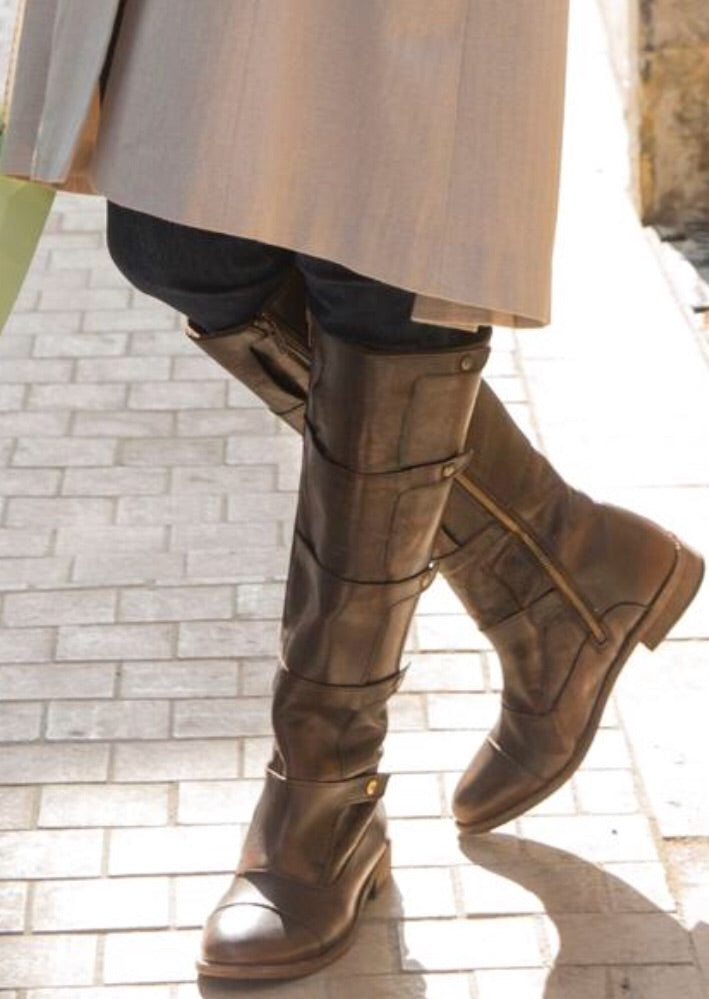 Very Volatile DELANEY Tall Flat Boots With Press Studs