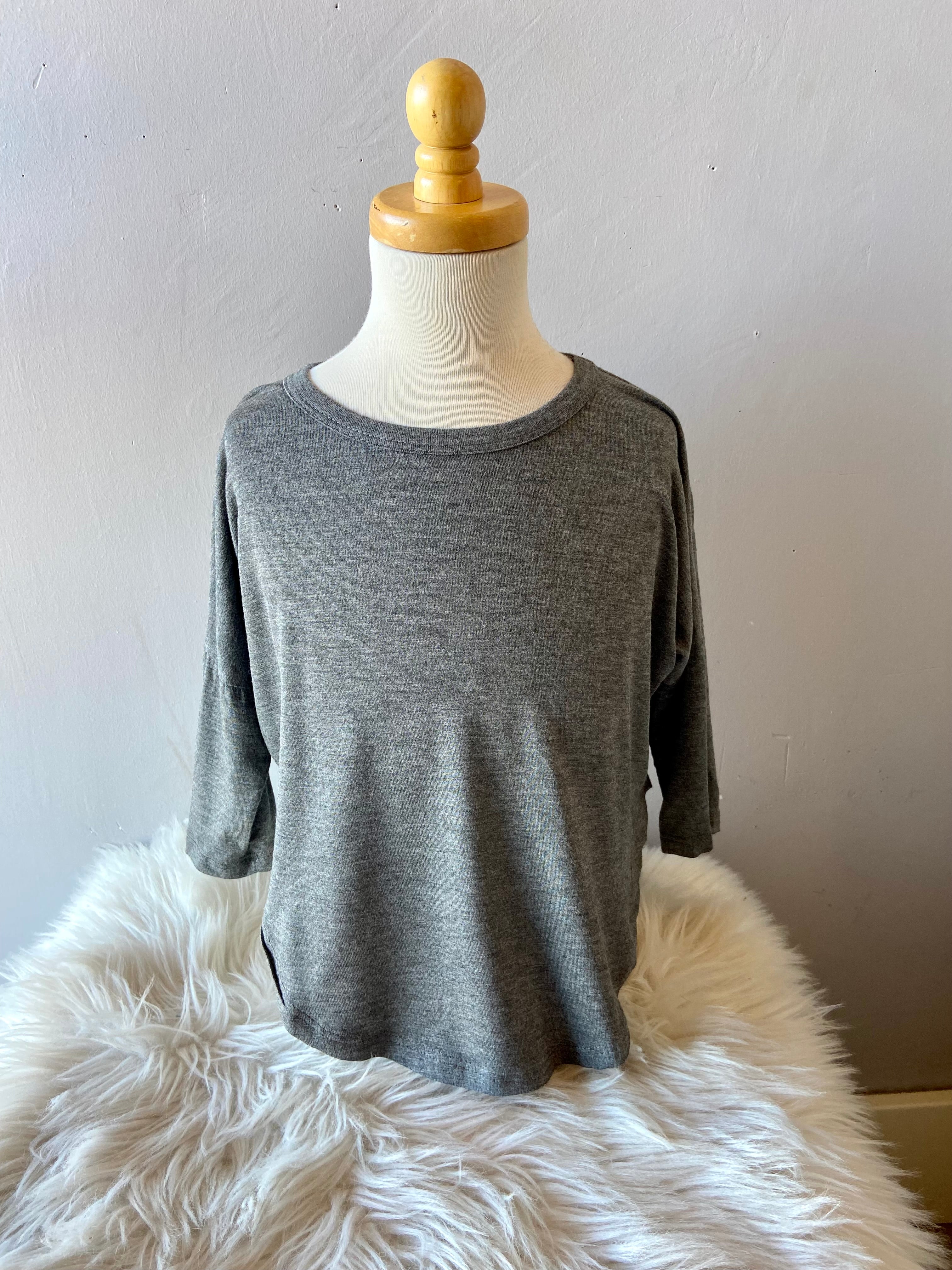 FREELOADER Grey ROUTINE 3/4 Sleeve Top