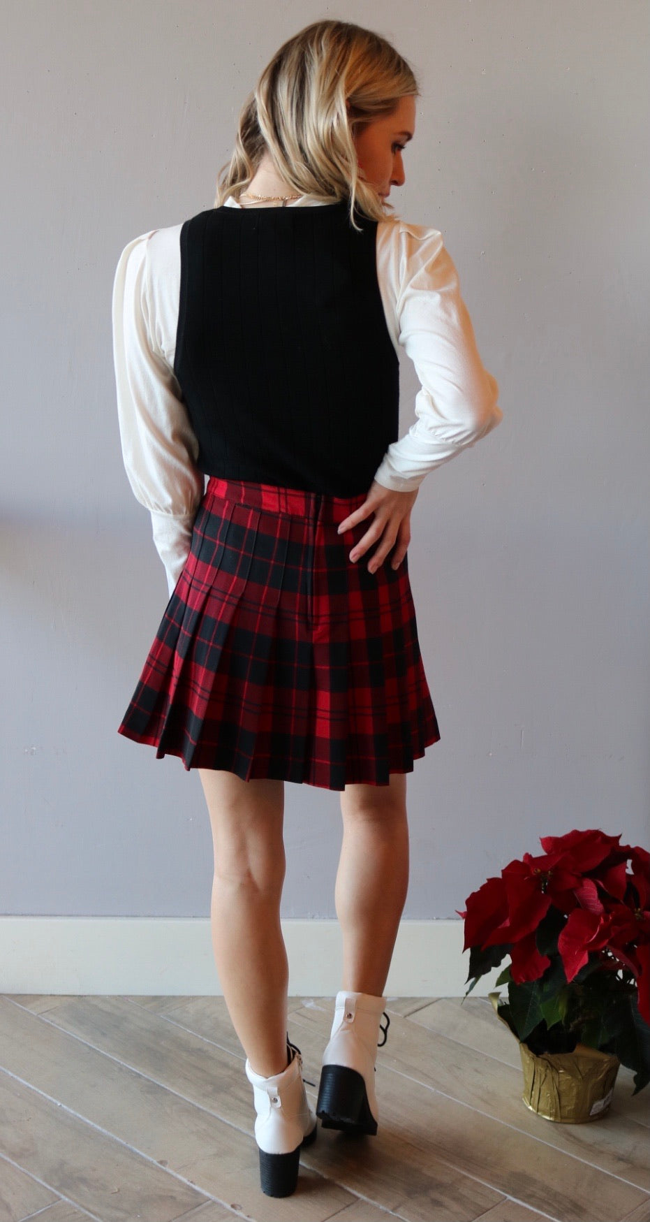LoveTree! EMILY Plaid Pleated Skirt
