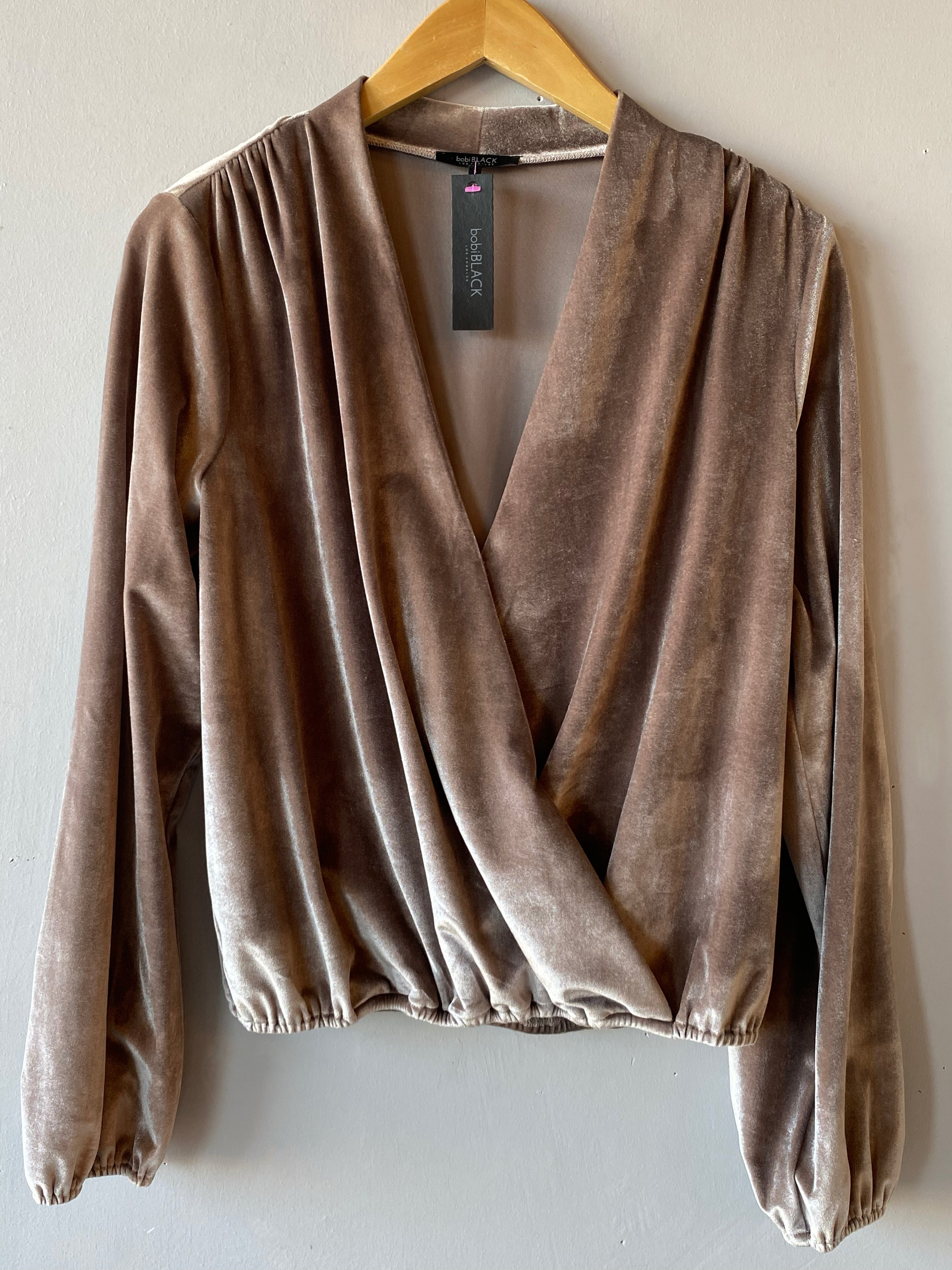 BOBI BLACK Velvet REMARKABLE CrossOver Top