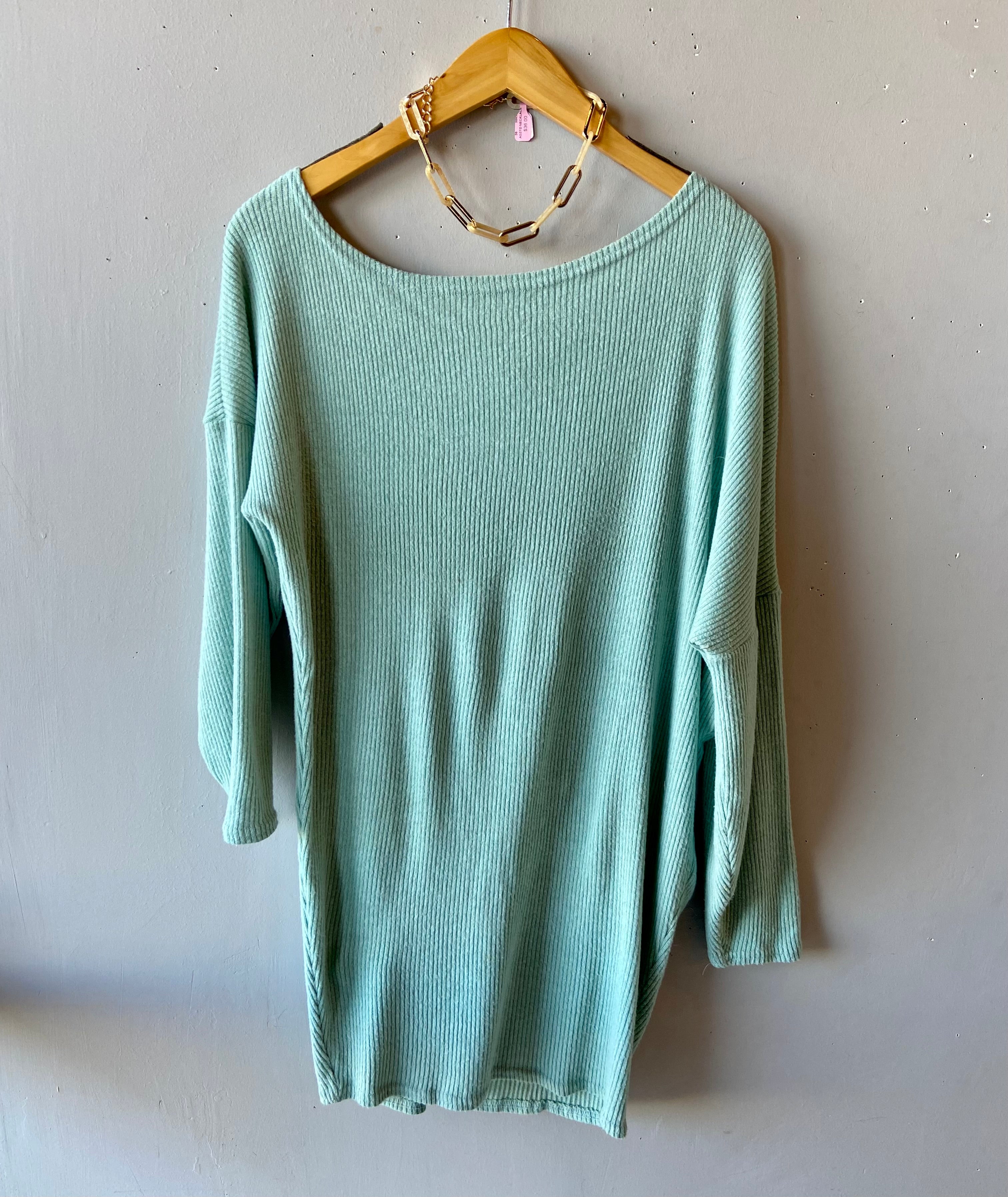 TWO HEARTS CHAPELHILL OffShoulder BrushRib Dress