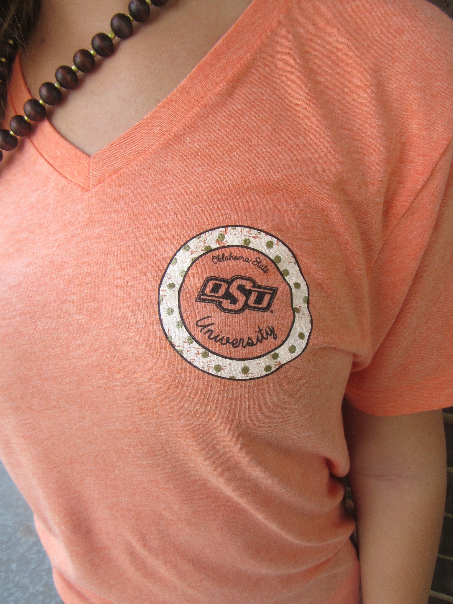 OKLAHOMA STATE Floral Circle Triblend V-Neck Tee Top