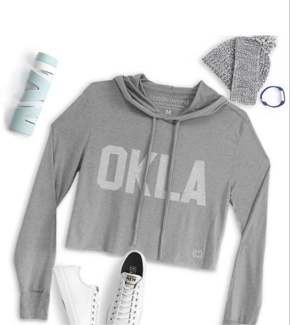 CODE WORD Waist Crop Graphic Tee