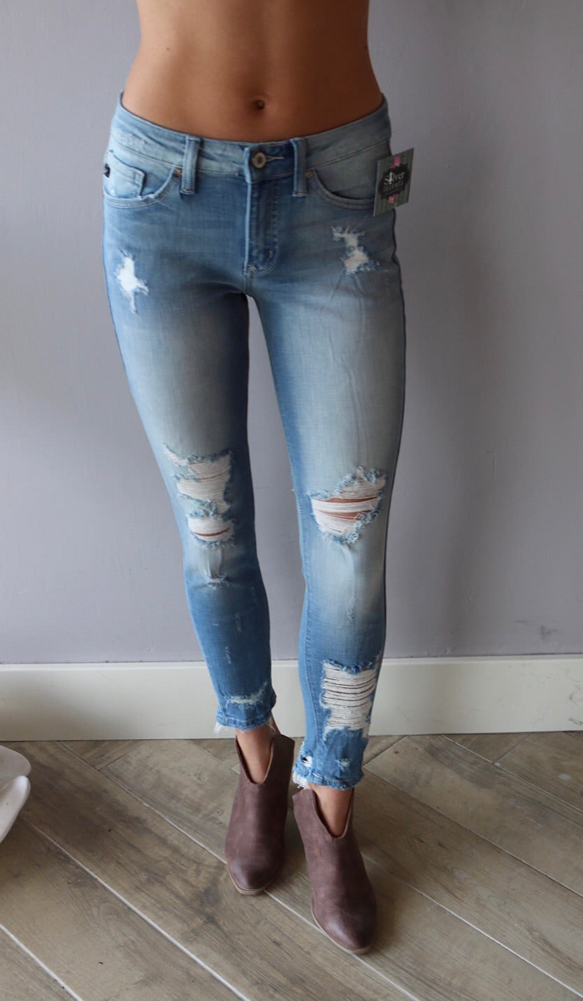 LEGACY Midrise Open Destructed Ankle Skinny Jean