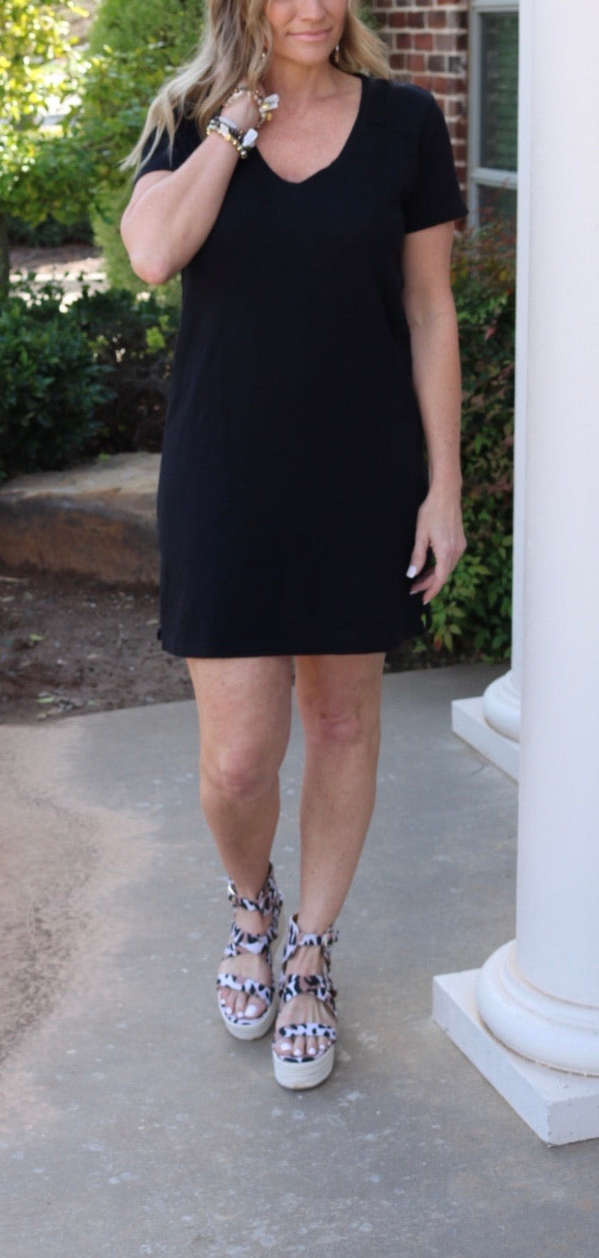 BOBI V-Neck BOURNE RawHem T-Shirt Dress